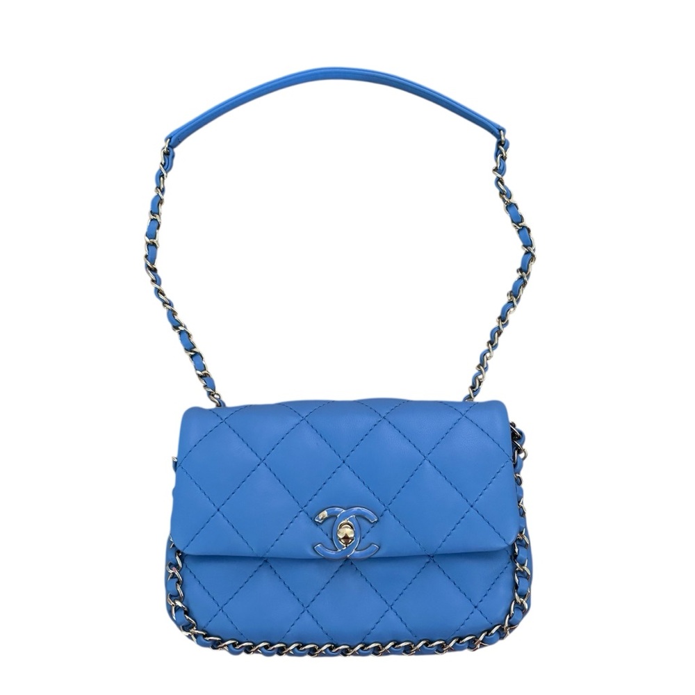CHANEL Blue Quilted Shoulder Bag with Brushed Gold Hardware - Picture 3 of 15